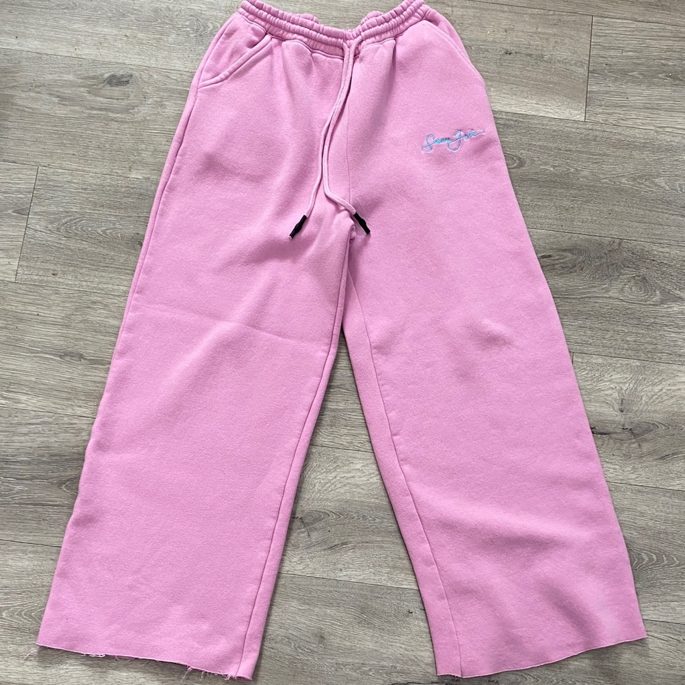 Missguided + Woman’s Pink Joggers Sean John Printed on Butt Sz Small